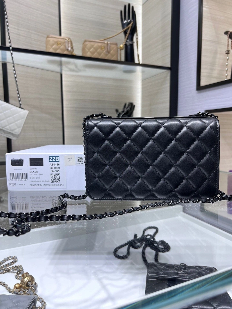 Ch**el woc bags 4017-0691