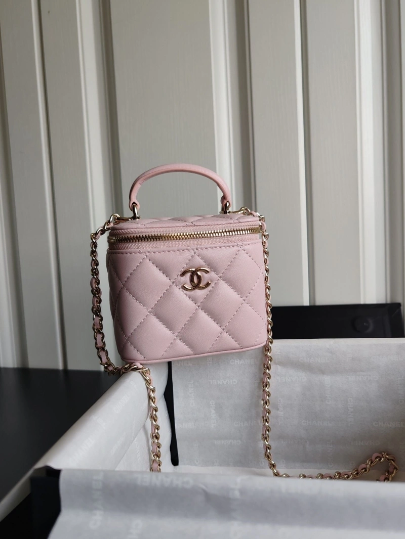 Ch**el cosmetic bags 4017-1648
