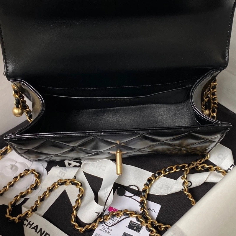 Ch**el woc bags 4017-1842