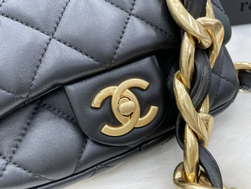 Ch**el cf series bags 4017-1957