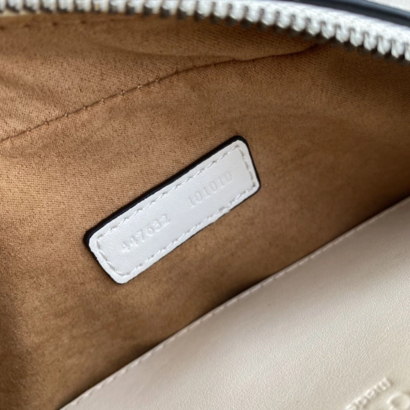 Gvc*1 satchel bags 4032-0097