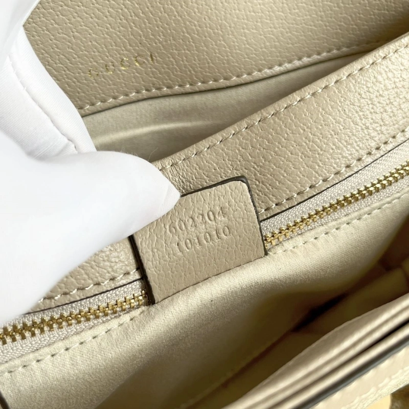 Gvc*1 satchel bags 4032-0591