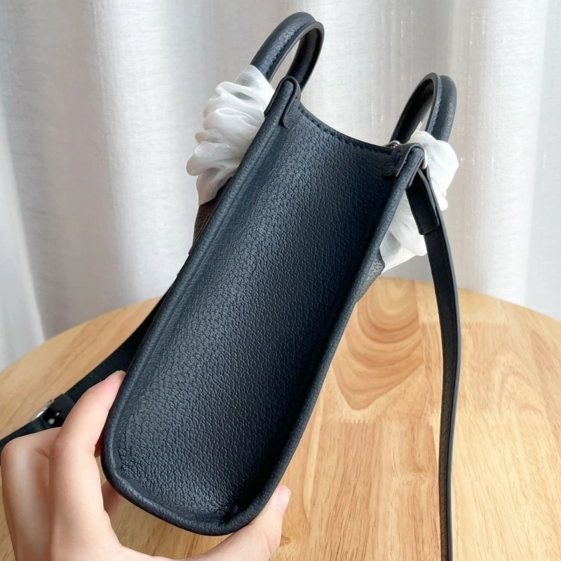 Gvc*1 top handle bags 4032-1127