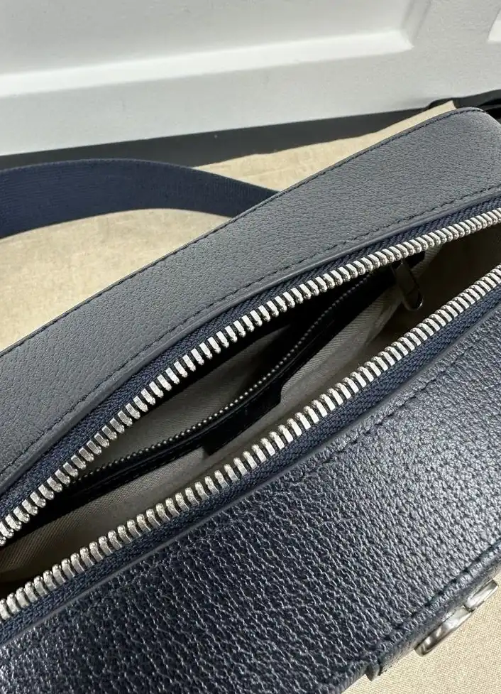 Gvc*1 satchel bags 4034f-0027