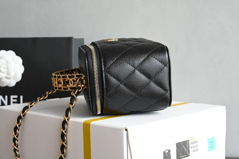 Ch**el cosmetic bags 4035f-0012