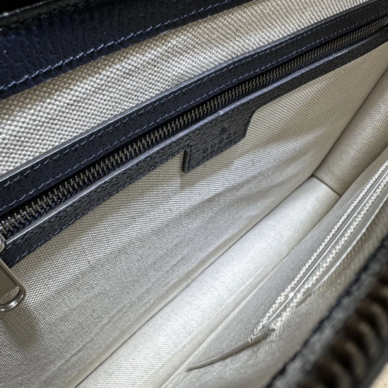 Gvc*1 clutch bags 4036-0643