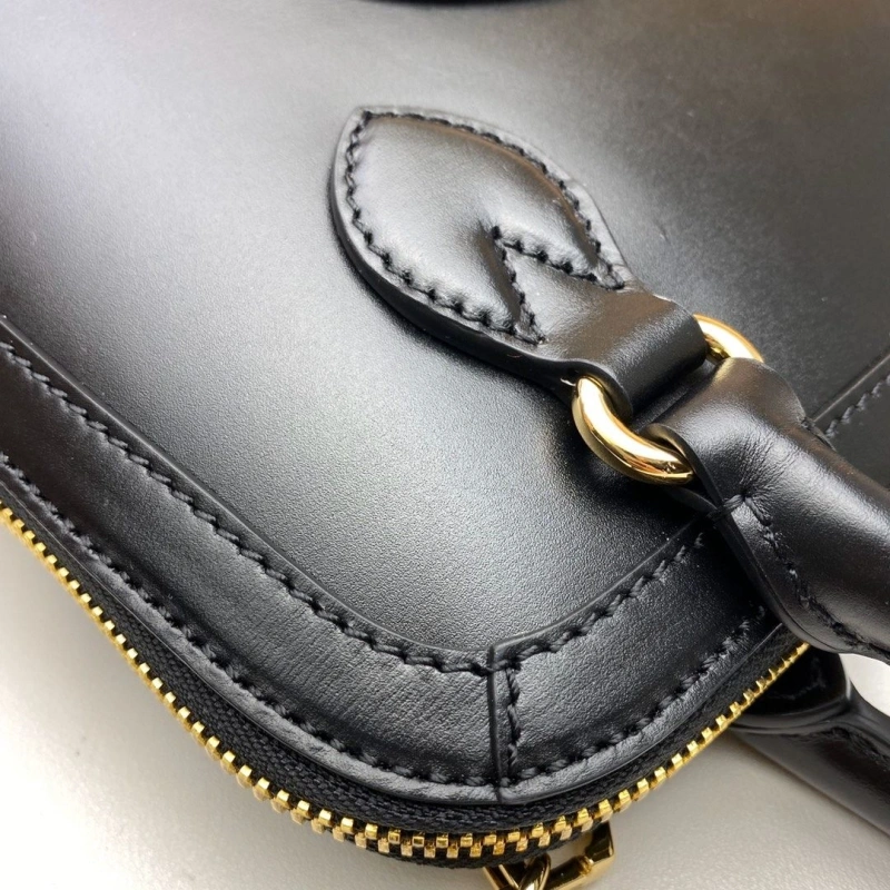 Gvc*1 top handle bags 4036b-1331