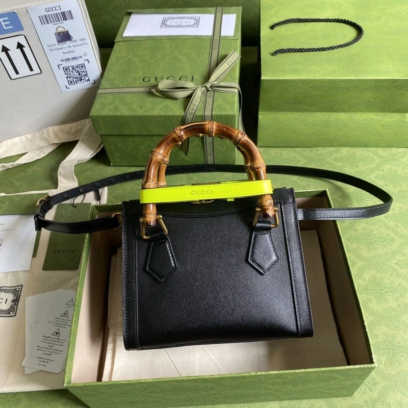 Gvc*1 top handle bags 4036c-0064