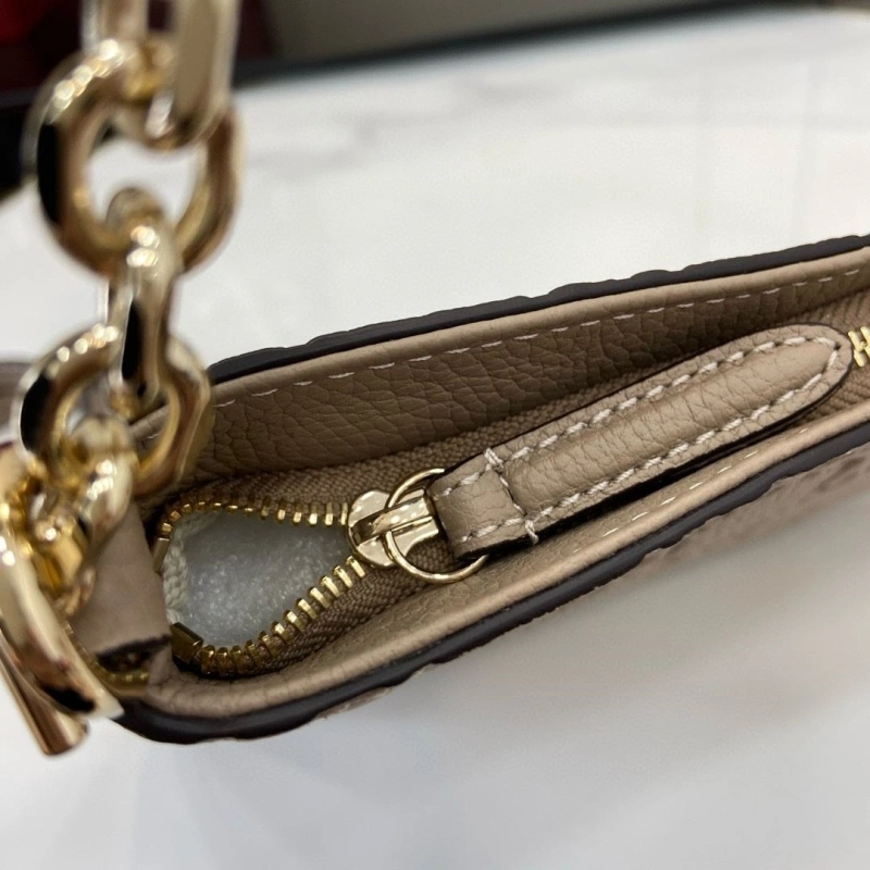 Gvc*1 satchel bags 4036c-0150
