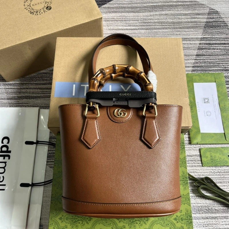 Gvc*1 top handle bags 4036c-0269