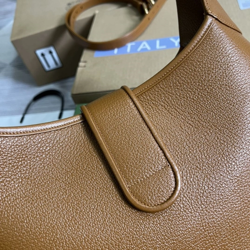 Gvc*1 top handle bags 4036c-1885
