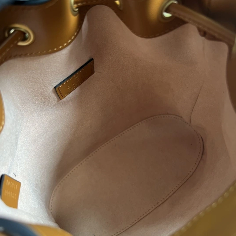 Gvc*1 bucket bags 4036c-2781