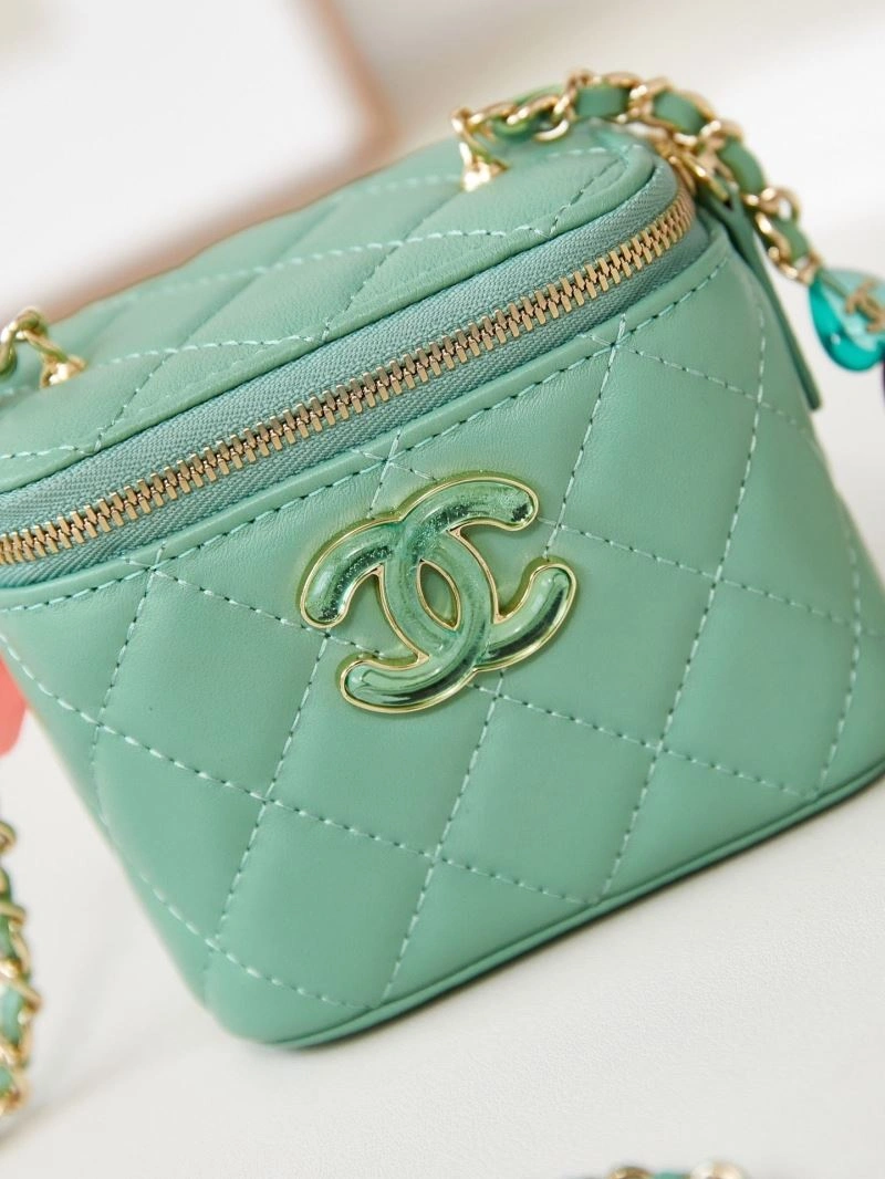 Ch**el cosmetic bags 4046g-0047