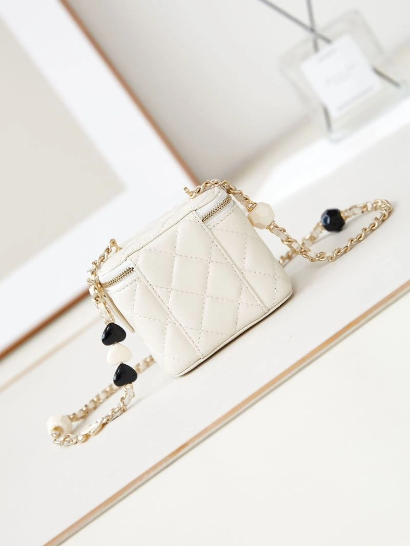 Ch**el cosmetic bags 4046g-0048