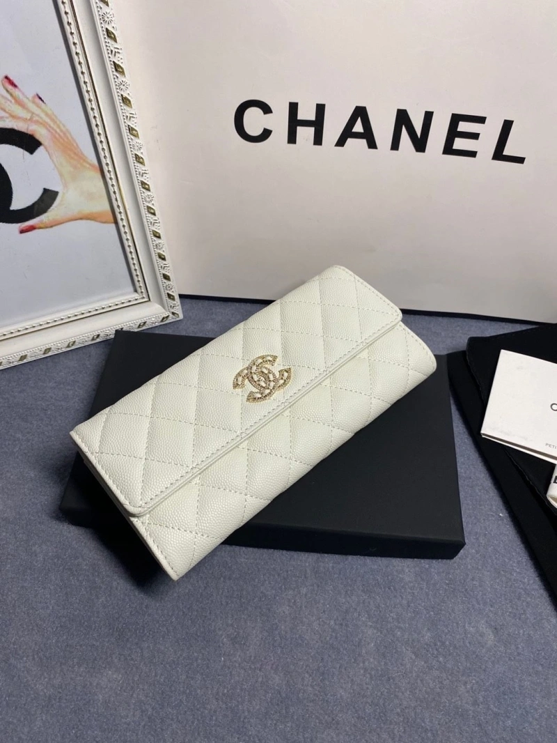 Ch**el wallets 4046h-0171