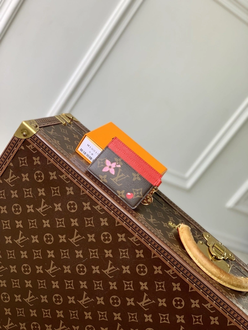 LV Wallets 4048A-0019