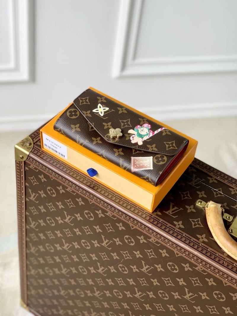 LV Wallets 4048A-0052