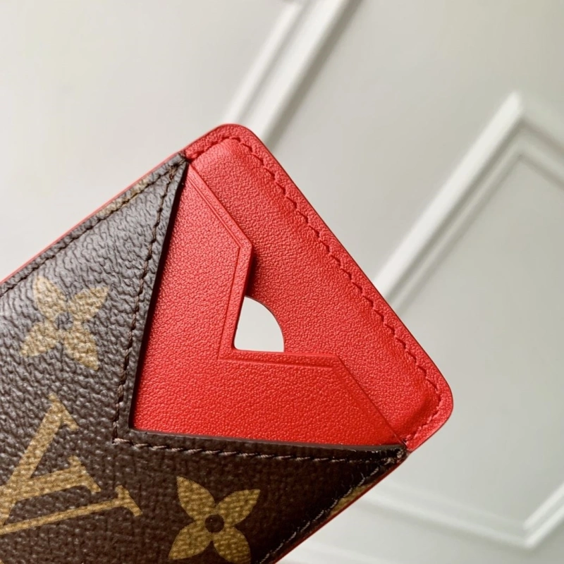 LV Wallets 4048A-0068