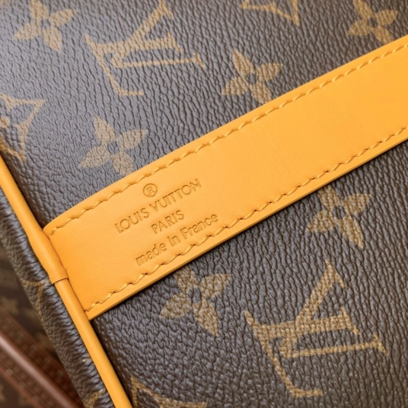 LV Travel Bags 4048A-0118