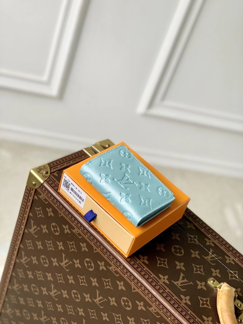LV Wallets 4048A-0133