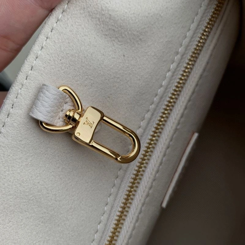 LV Shopping Bags 4048F-0047