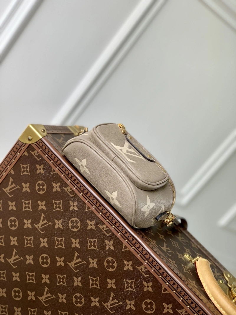 LV Cosmetic Bags 4048G-0045