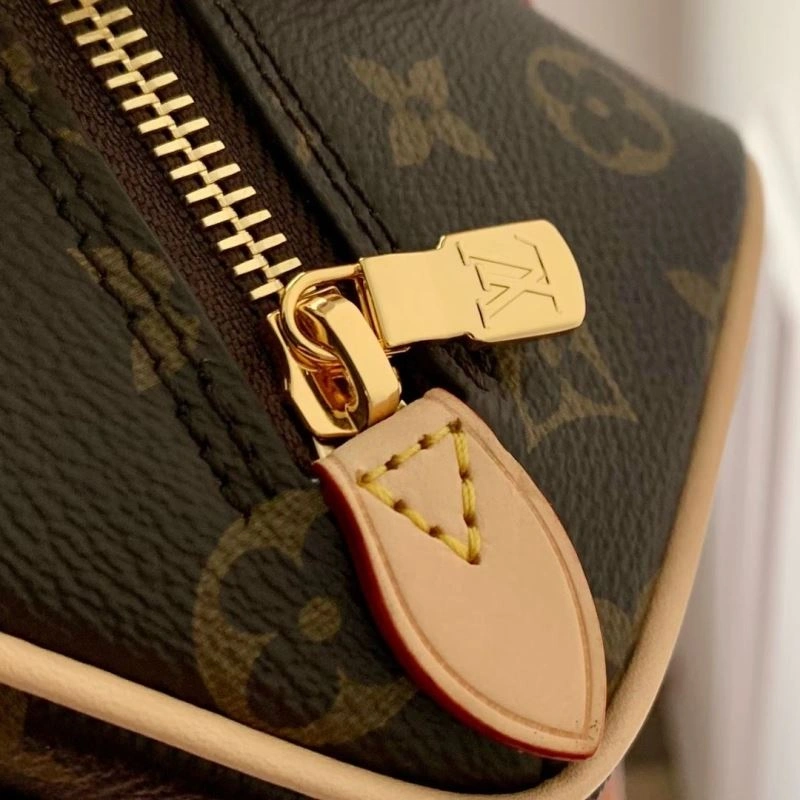 LV Bucket Bags 4048H-0139