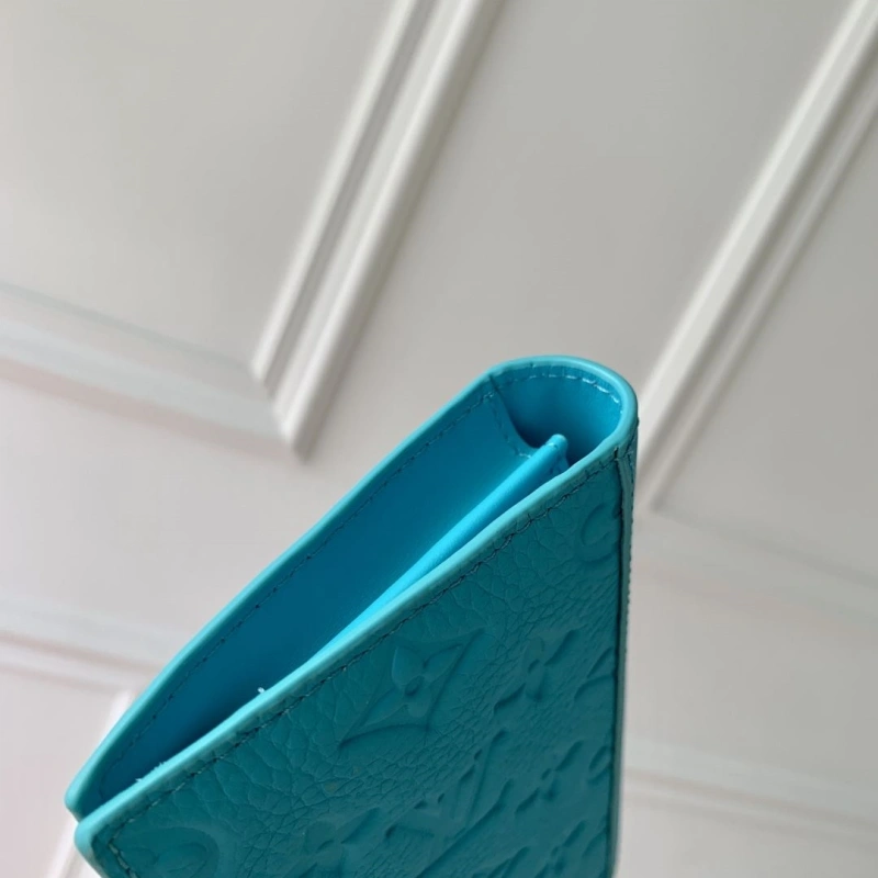 LV Wallets 4048I-0371