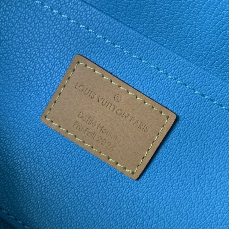 LV Cosmetic Bags 4048I-0477