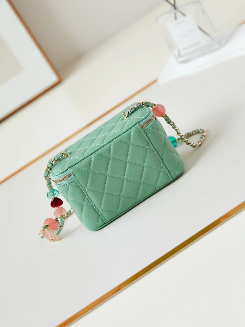 Ch**el cosmetic bags 4049d-0095