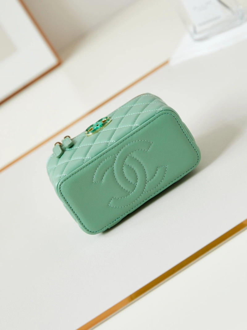Ch**el cosmetic bags 4049d-0095