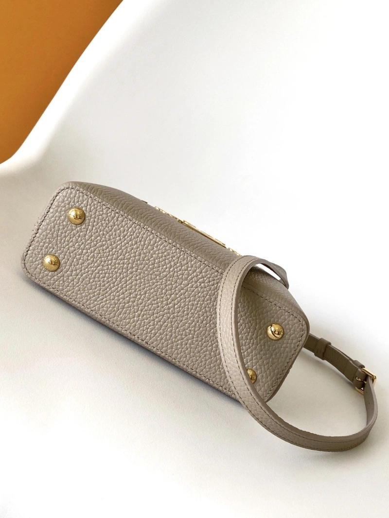 LV Capucines Bags 4056A-0027