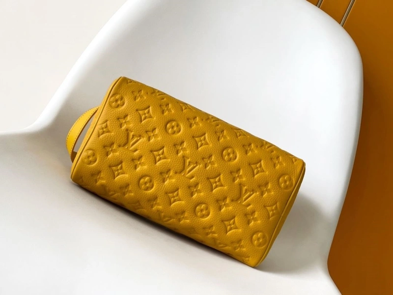LV Cosmetic Bags 4056A-0108