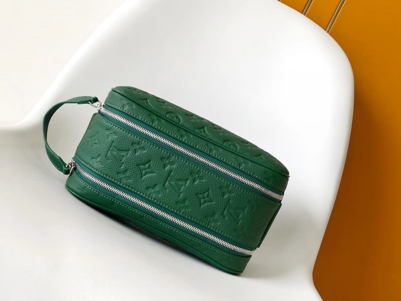 LV Cosmetic Bags 4056A-0110