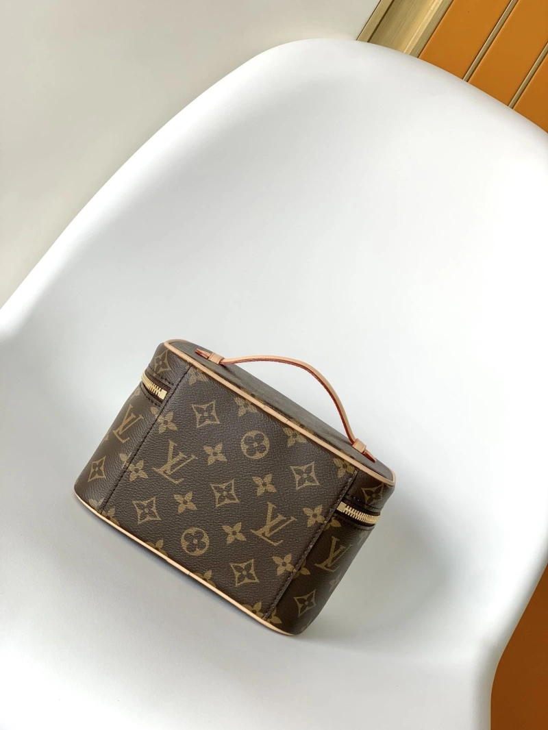 LV Cosmetic Bags 4056C-0066