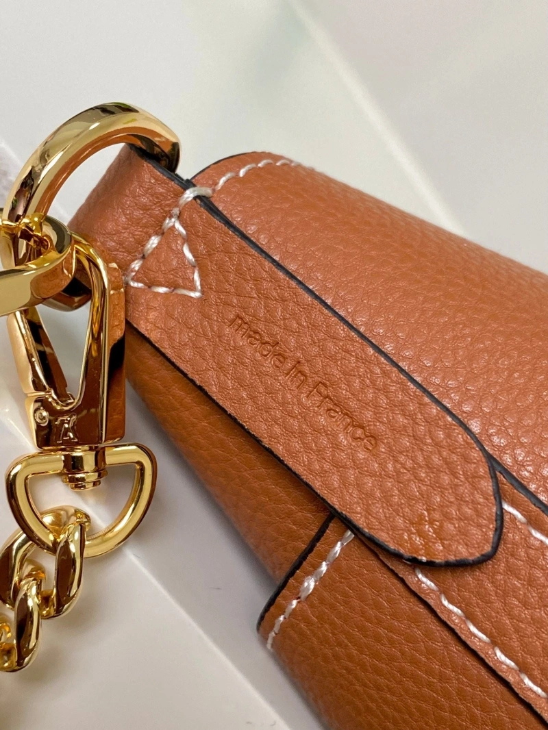 LV Shopping Bags 4056D-0010