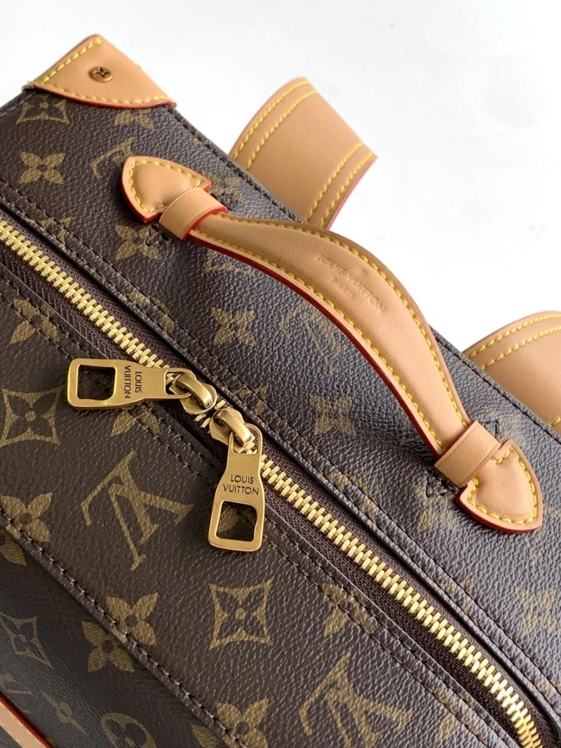 LV Backpacks 4056D-0015