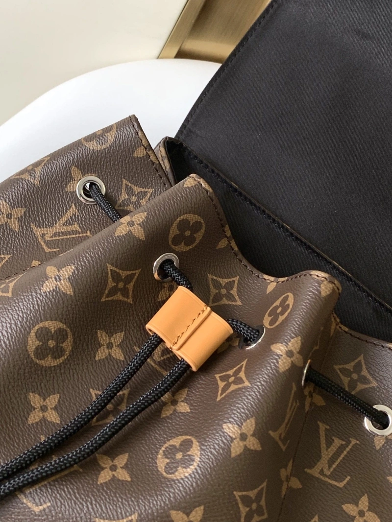 LV Backpacks 4056D-0200