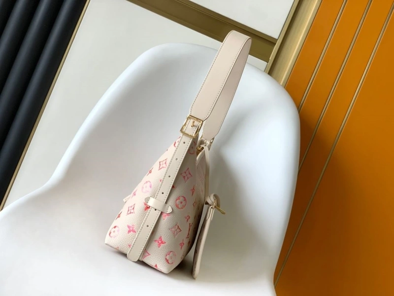 LV Top Handle Bags 4056D-0525