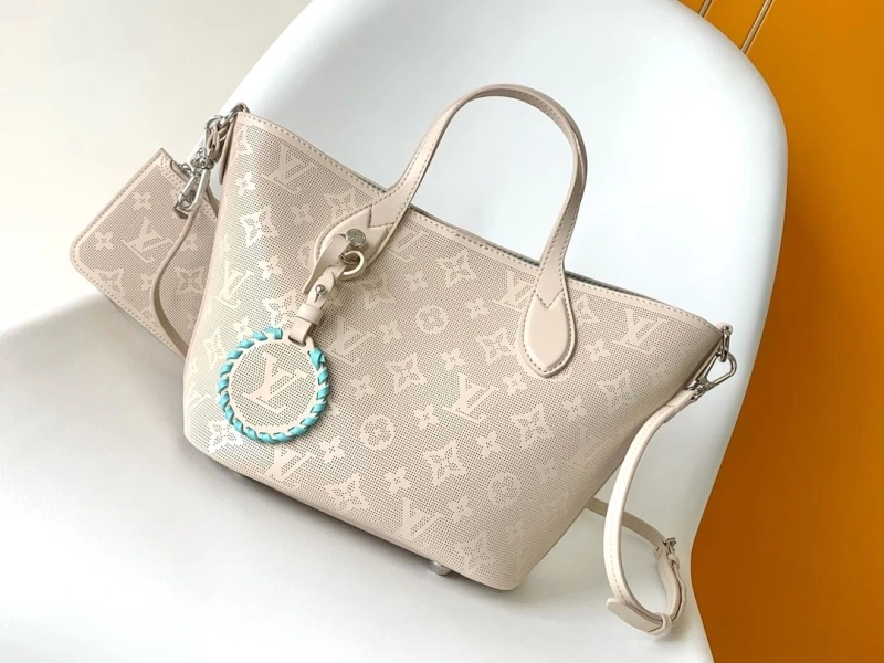LV Shopping Bags 4056F-0044