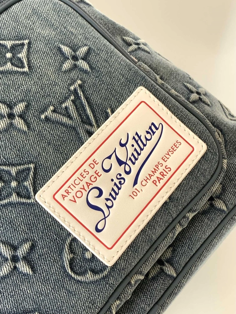 LV Backpacks 4056F-0073