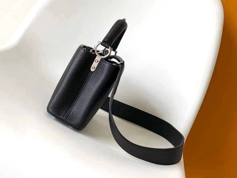 LV Capucines Bags 4056F-0173