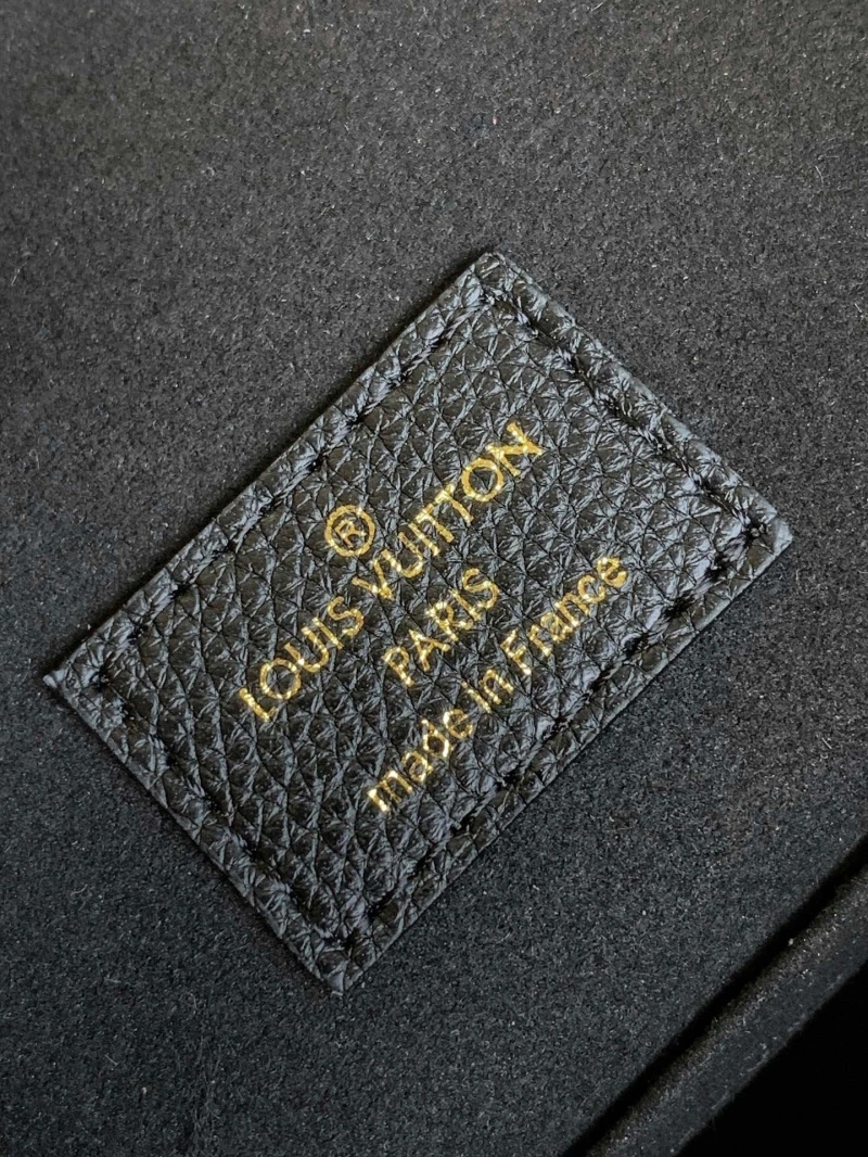 LV Backpacks 4056F-0213
