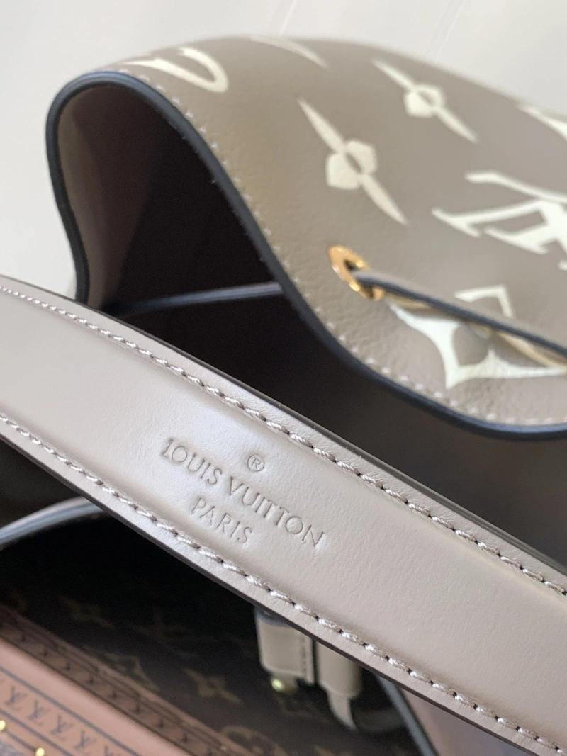 LV Satchel bags 4056F-0646