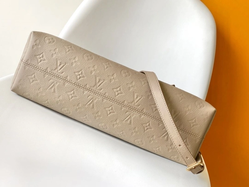 LV Shopping Bags 4056F-0720