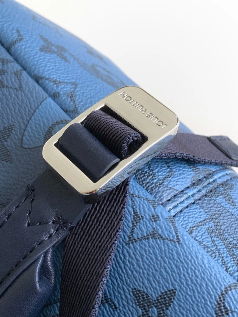 LV Backpacks 4056F-0739