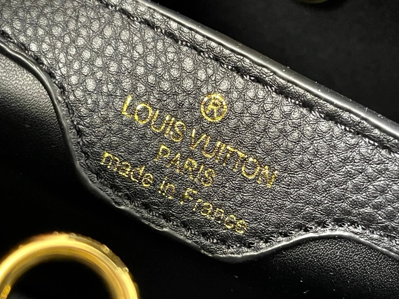 LV Capucines Bags 4081B-0229