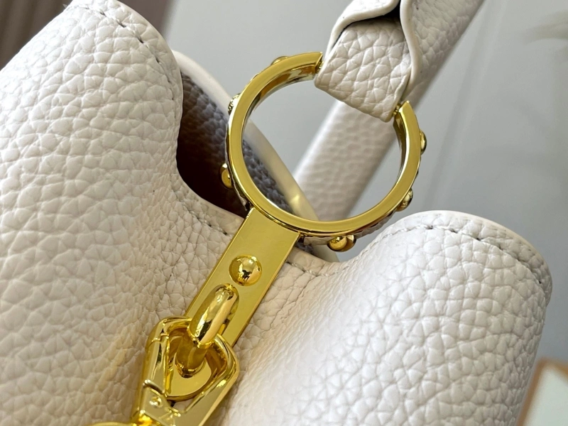 LV Capucines Bags 4081B-0232
