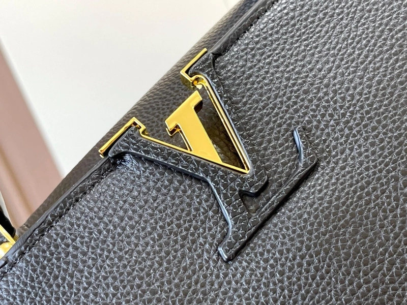 LV Capucines Bags 4081B-0234