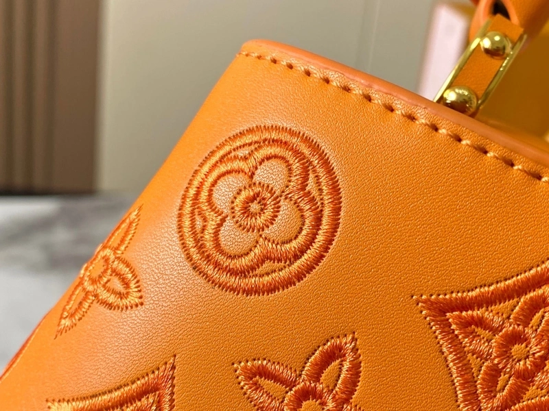 LV Capucines Bags 4081B-0270